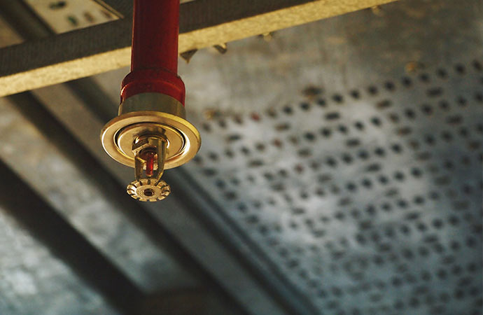 Advantages to Using a Wet Pipe Fire Sprinkler System